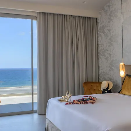 Castello Boutique By The Sea - Adults Only